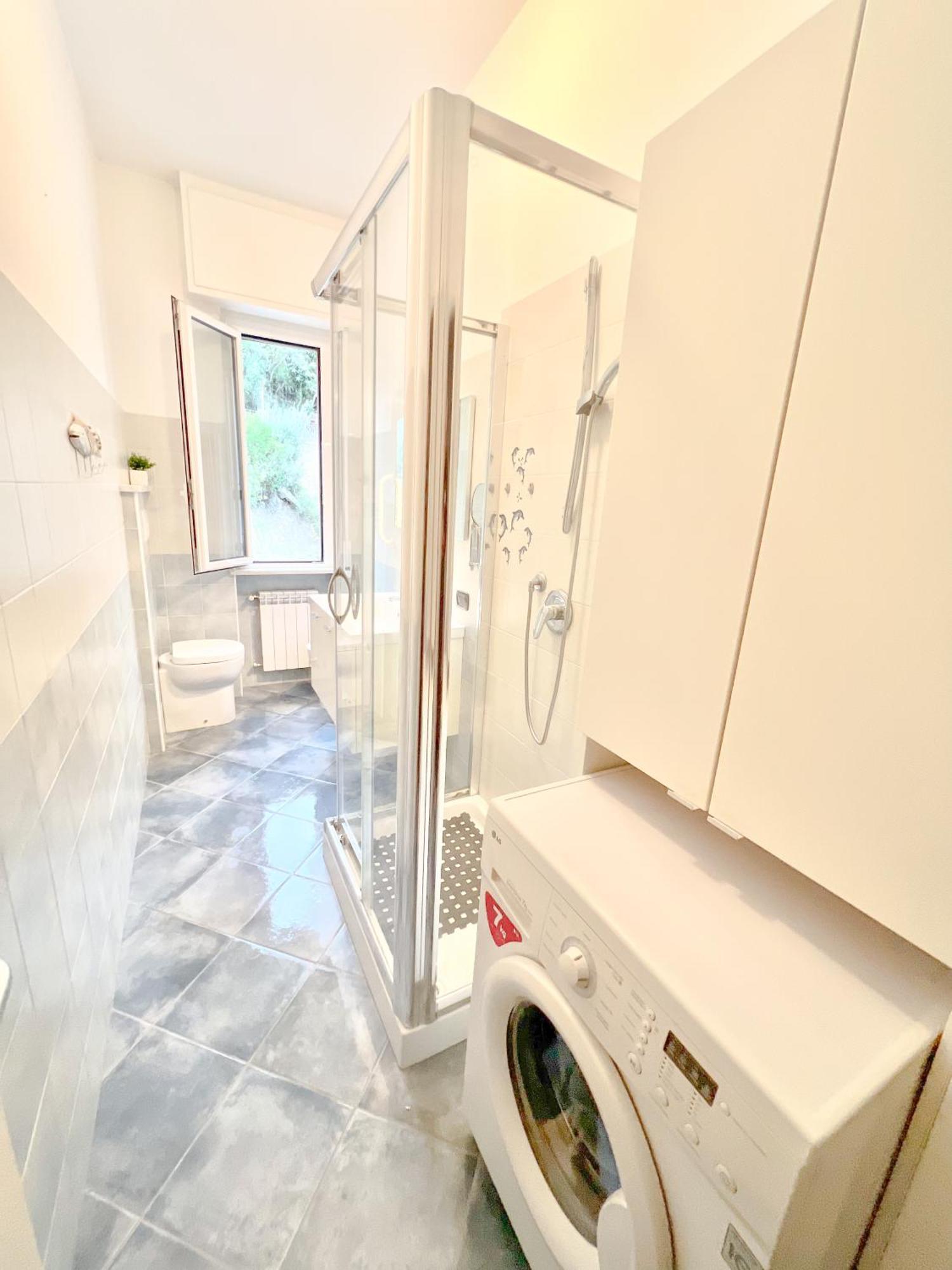 A 5 Minuti Dal Mare - Dolphin Beach House Spotorno Eksteriør billede